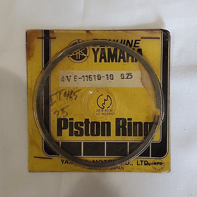 Yamaha IT465 Piston Ring Set